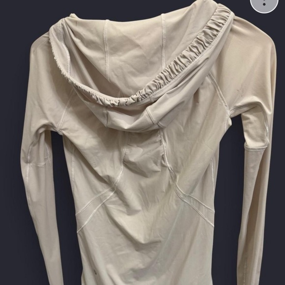 Lululemon Preformative Hoodie - Picture 3 of 4